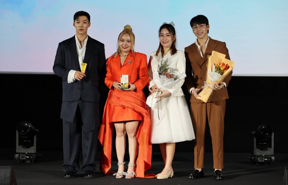 “ซีดริ้ง” สร้างปรากฏการณ์ใหม่ เปิดตัว “C2 Vitamin Jelly” อย่างยิ่งใหญ่คว้าพระเอกเกาหลีชื่อดัง “อูโดฮวาน” เป็น Global Brand Ambassador สร้างสินค้าไทยไปไกลระดับโลก