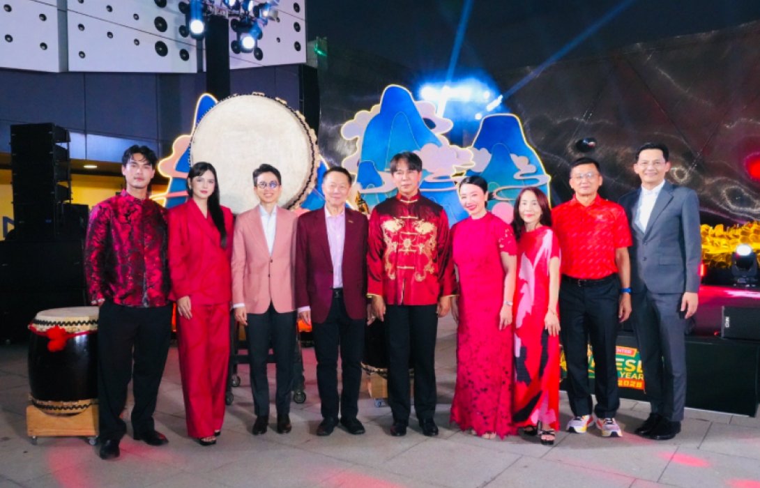 MBK Center เปิดการแสดงสุดตระการตา “The Empire of Fire Horses” ฉลองตรุษจีนยิ่งใหญ่ใจกลางกรุง 4 ศูนย์การค้าเครือเอ็ม บี เค ส่งแคมเปญ “Chinese New Year 2026” ต้อนรับปีม้ามหาเฮง ถึง 22 ก.พ.นี้