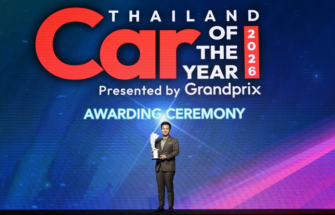 แอสตัน มาร์ติน DBX707 คว้ารางวัล ‘BEST LUXURY SUV’ ที่งาน CAR OF THE YEAR 2026