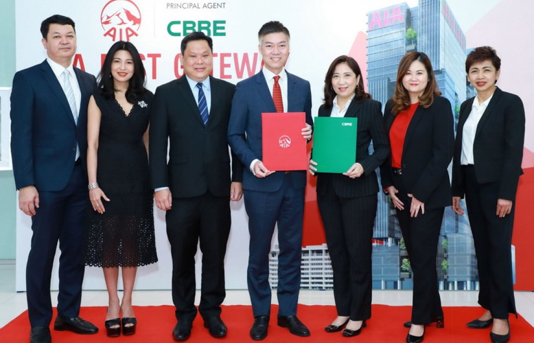 “AIA” และ “CBRE” ประกาศลงนามความร่วมมือบริหารโครงการ “เอไอเอ อีสต์ เกตเวย์” อาคารสำนักงานและพื้นที่ค้าปลีกให้เช่าระดับพรีเมียมล่าสุด บนทำเลทองย่านบางนา