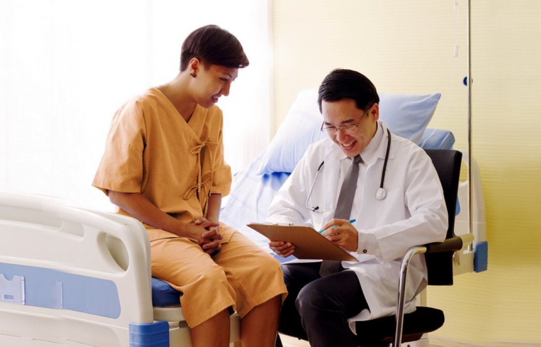 FWD ประกันชีวิต จัดโปรแรงฉลองวันประกันชีวิตแห่งชาติ ซื้อประกันมะเร็ง – โรคร้ายแรง ผ่านแพลทฟอร์ม iFWD ลดทันทีเบี้ยประกันปีแรก 20%