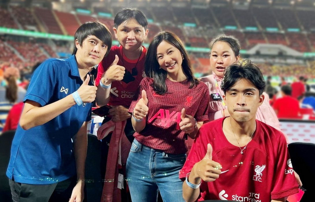 แอกซ่านำพันธมิตรทางธุรกิจระดับ VIP และลูกค้าผู้โชคดีจากกิจกรรมแอกซ่าเฟซบุ๊ก เข้าชมศึกแดงเดือด “The Match Bangkok Century Cup 2022”