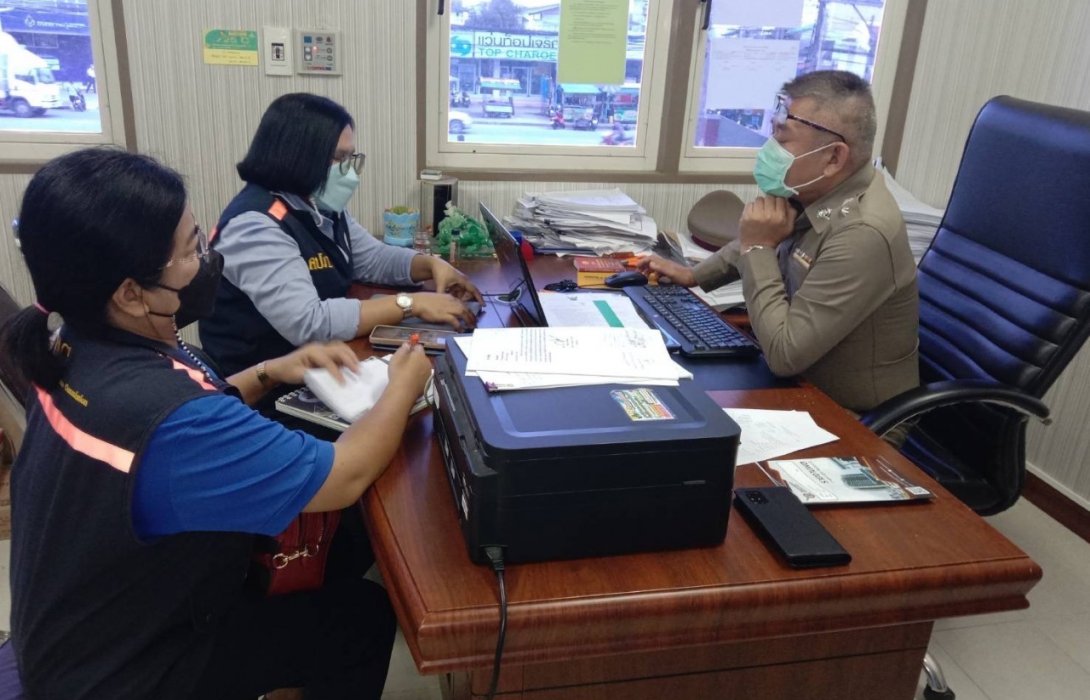 คปภ. ลงพื้นที่เร่งให้ความช่วยเหลือด้านประกันภัยกรณีเด็กนักเรียนหญิงวัย 7 ขวบ เสียชีวิตในรถตู้รับ-ส่งนักเรียนที่ชลบุรี 