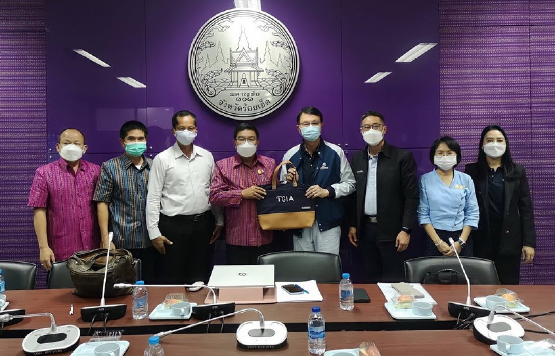 สมาคมประกันวินาศภัยไทย ประชุมหารือเรื่องการจัดการแหล่งน้ำชุมชนเพื่อการมีน้ำใช้อย่างสมดุลและยั่งยืน ร่วมกับจังหวัดร้อยเอ็ด