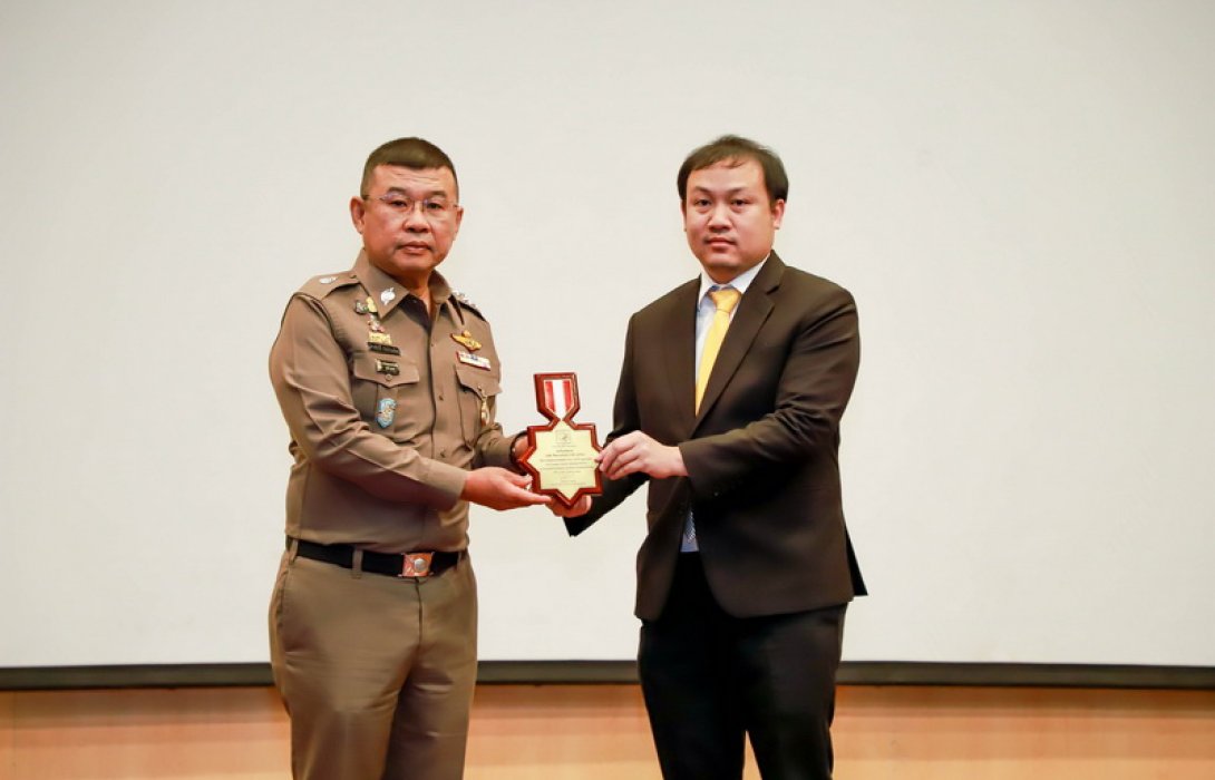 วิริยะประกันภัย รับโล่รางวัลเกียรติยศตำรวจไทย ประจำปี 2564-2565