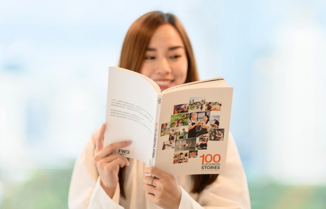 FWD ประกันชีวิต เปิดตัว 100 LIFE-CELEBRATING STORIES หนังสือที่ชวนให้ทุกคนลุกขึ้นมาทำในสิ่งที่ชอบ
