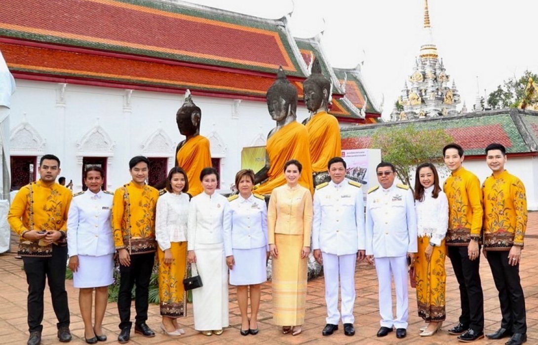 ทิพยประกันชีวิต ร่วมบุญกฐินพระราชทาน ธนาคารออมสิน วัดพระบรมธาตุไชยาราชวรวิหาร จ.สุราษฏร์ธานี