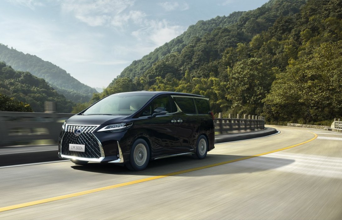 เลกซัส เปิดตัว The All-New Lexus LM A New Space for Luxury ที่สุดแห่งยนตรกรรมหรูระดับผู้นำ