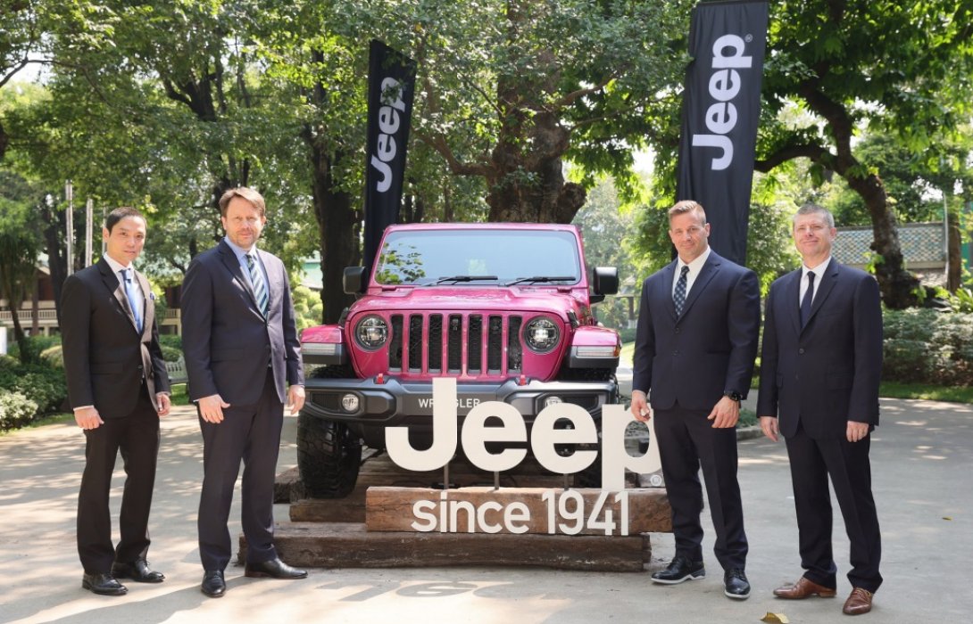 Jeep หวนคือตลาดไทย เปิดขาย2รุ่น แรงเลอร์ จอมลุย และ กระบะกลาดิเอเตอร์