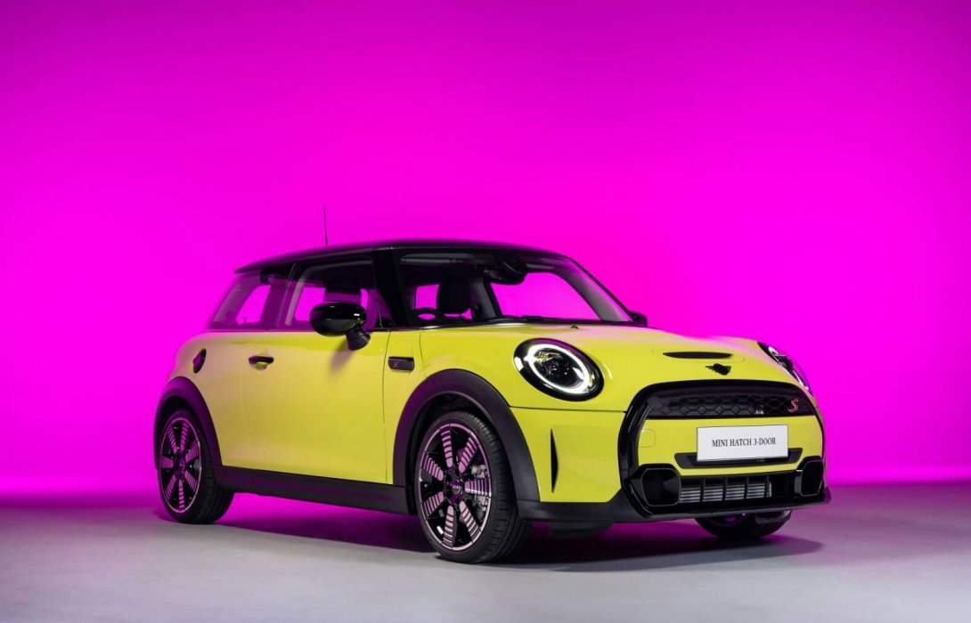 มินิ ประเทศไทย เติมความเร้าใจให้ผู้ขับขี่ด้วย มินิ คูเปอร์ เอส แฮทช์ 3 ประตู Advanced Edition สี Zesty Yellow 