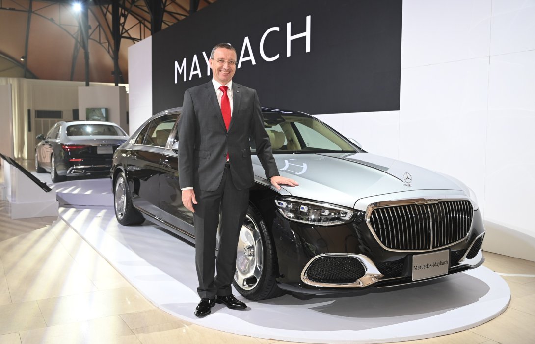 “เมอร์เซเดส-เบนซ์”  เปิดตัว Mercedes-Maybach S 580 e รุ่นประกอบในไทย ตัวถังสีทูโทน เจาะกลุ่มลูกค้าระดับไฮเอนด์