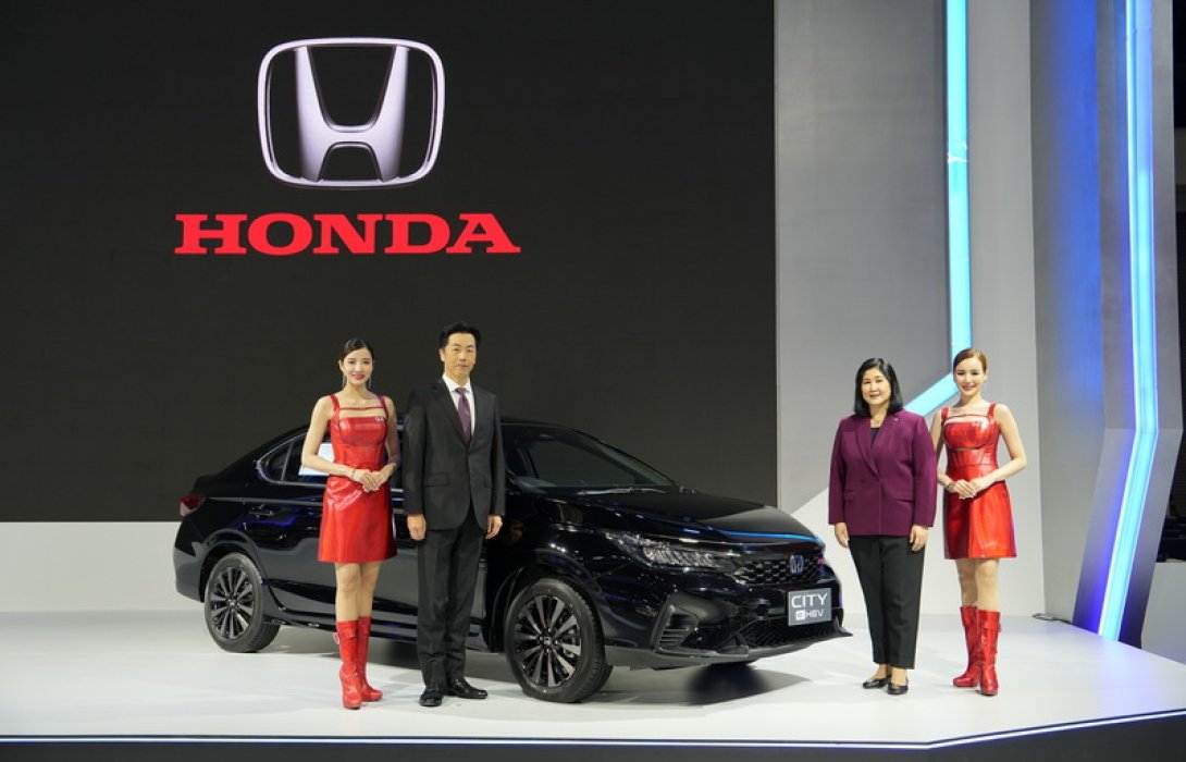 ฮอนด้า จัดแสดงยนตรกรรมทุกไลน์อัป ในงาน Motor Expo 2023 นำโดยไลน์อัป e:HEV ได้แก่ แอคคอร์ด อี:เอชอีวี ใหม่ และไลน์อัป SUV ได้แก่ ซีอาร์-วี ใหม่ จัดเต็มข้อเสนอสุดพิเศษ ดอกเบี้ย 0% พร้อมมอบ Honda Exclusive Care เพื่อให้ลูกค้าเป็นเจ้าของรถยนต์ฮอนด้าได้ง่ายขึ้