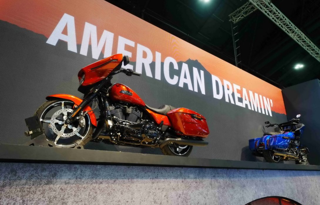 HARLEY-DAVIDSON® เปิดตัวรถมอเตอร์ไซค์รุ่นใหม่ล่าสุดปี 2024 ชูไฮไลท์รุ่น CVO™ Road Glide™ ST ราคาเริ่มต้น 3,153,500 บาท ณ งานบางกอก อินเตอร์เนชั่นแนล มอเตอร์โชว์ ครั้งที่ 45