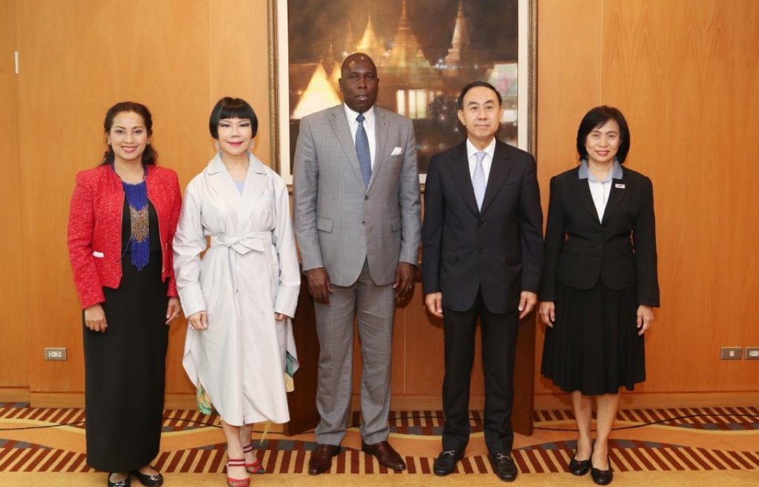 EXIM BANK ต้อนรับเอกอัครราชทูตสาธารณรัฐโกตดิวัวร์ประจำสาธารณรัฐประชาชนจีน