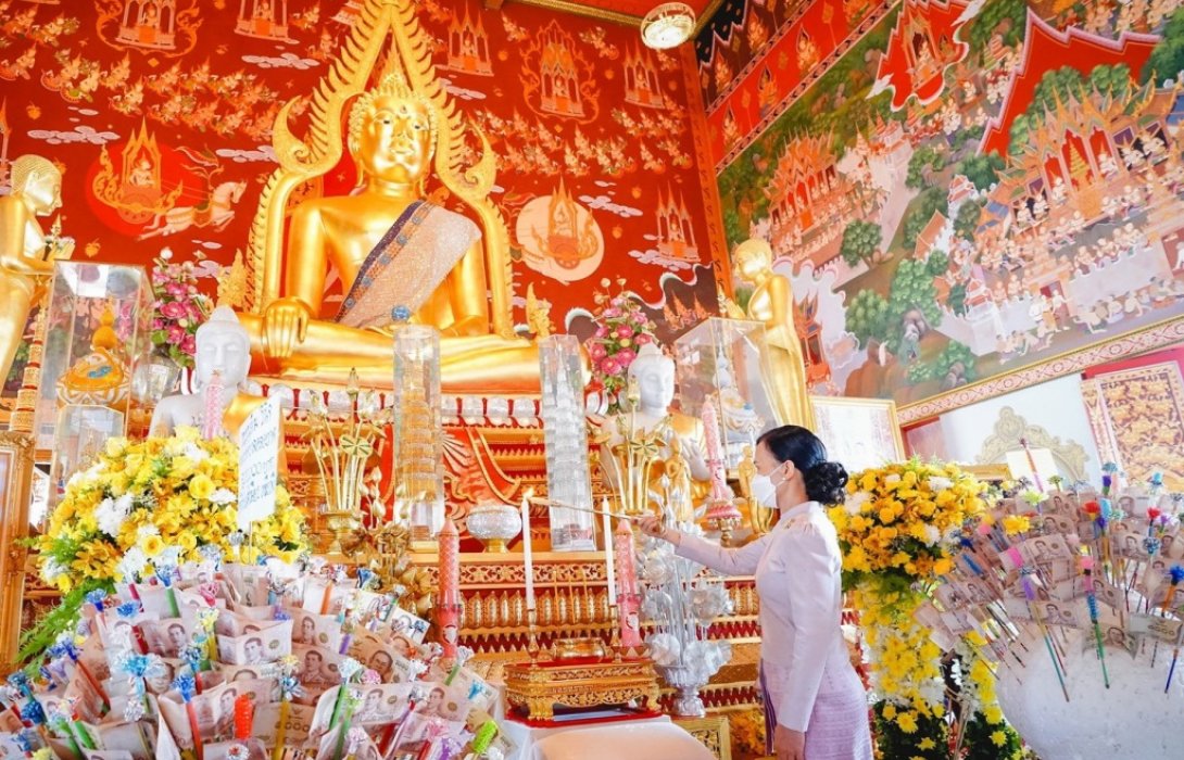 ไทยพาณิชย์จัดพิธีถวายผ้าพระกฐินพระราชทาน ประจำปี 2564 ณ วัดคลองวาฬ จ.ประจวบคีรีขันธ์