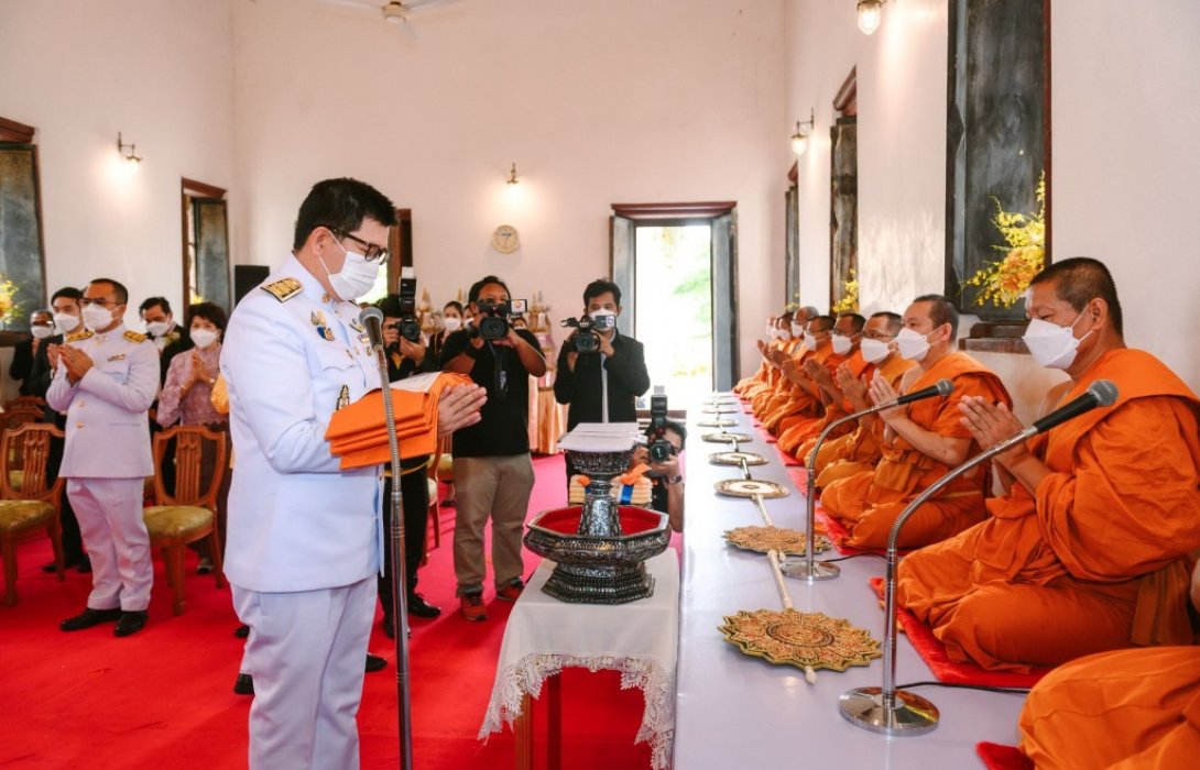 ทีเอ็มบีธนชาต  ถวายผ้าพระกฐินพระราชทาน ประจำปี 2564 ณ วัดป่าเลไลยก์วรวิหาร จ.สุพรรณบุรี 