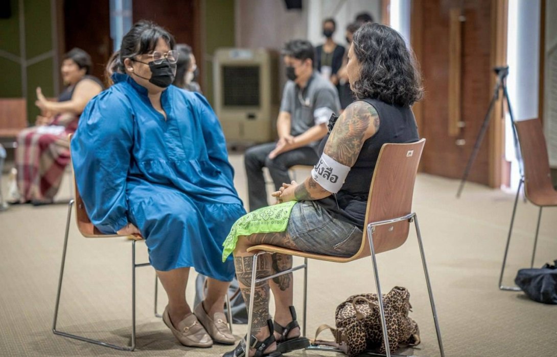 “ธนาคารจิตอาสา” และ “ความสุขประเทศไทย ร่วมกับ สสส. จัดกิจกรรม “ห้องสมุดมนุษย์”  