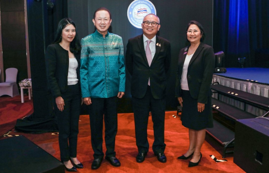 EXIM BANK ร่วมงาน “Enhance the Dots” Gala Dinner โดยสภาหอการค้าแห่งประเทศไทย