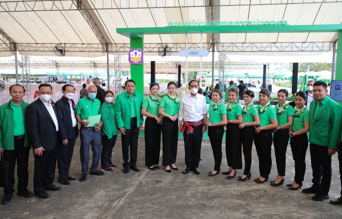 นายกรัฐมนตรี Kick off  โอนเงินมาตรการช่วยเหลือและยกระดับรายได้วงเงินกว่า 8 หมื่นล้านบาท