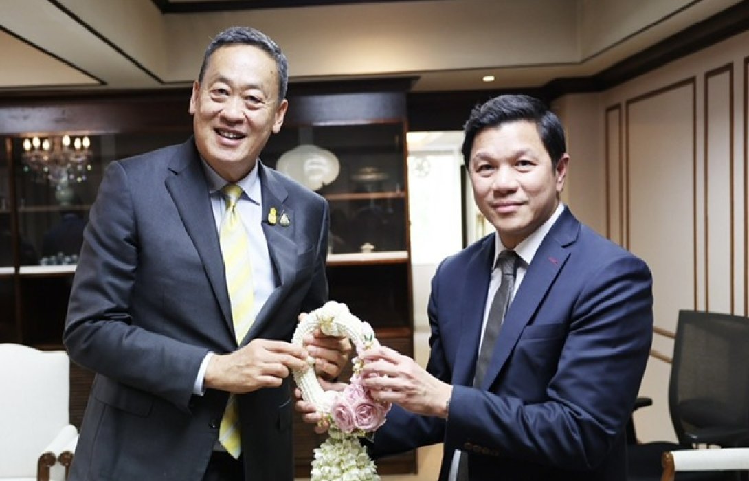 ออมสิน รับมอบนโยบายจากนายกรัฐมนตรีและรมว.คลัง