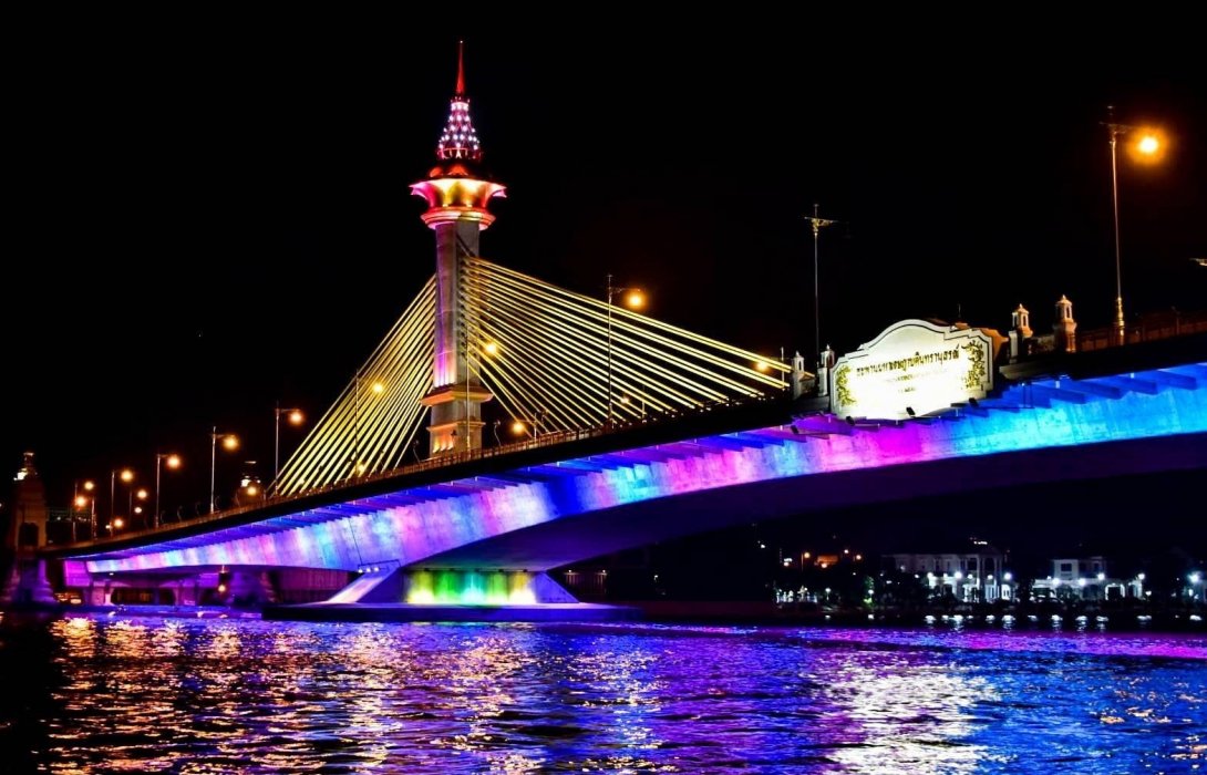 กรมทางหลวงชนบท เปิดไฟประดับสะพาน 13 แห่ง “วันแม่แห่งชาติ”