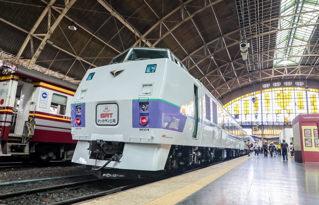 สุดปลื้ม “ชาวไทย-ชาวญี่ปุ่น” แห่ชื่นชมการรถไฟฯ คืนชีวิตใหม่ให้ “รถไฟ KIHA 183”