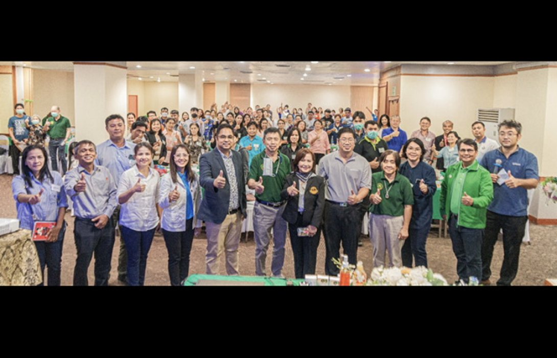 ดีพร้อม ดันอุตสาหกรรมชีวภาพ แปรรูปผลิตภัณฑ์ต้นแบบจากน้ำมันปาล์ม อัพสกิลผู้ประกอบการอุตฯ ปาล์ม คาดสร้างได้กว่า 15 ล้านบาท