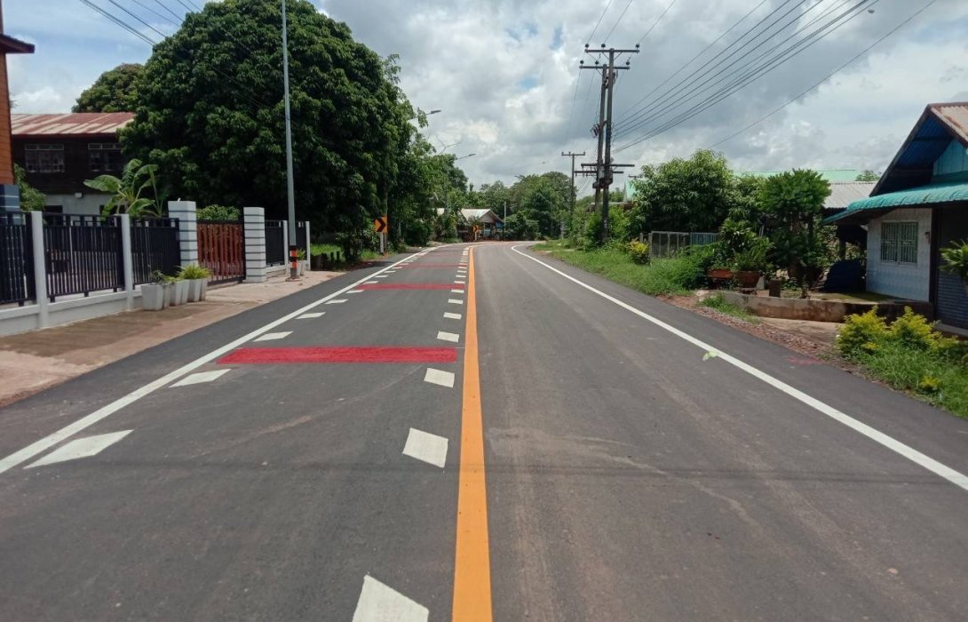กรมทางหลวงชนบท ซ่อมบำรุงถนนสาย อด.3059 อ.วังสามหมอ จ.อุดรธานี (ตอนที่ 1) เสร็จสมบูรณ์ ส่งเสริมเศรษฐกิจการขนส่งพืชผลทางการเกษตรในชุมชน