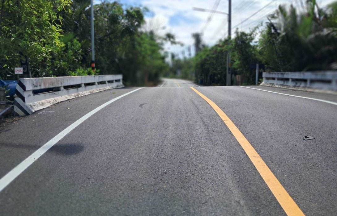 กรมทางหลวงชนบท ซ่อมบำรุงถนนสาย สส.5008 จ.สมุทรสงคราม แล้วเสร็จ