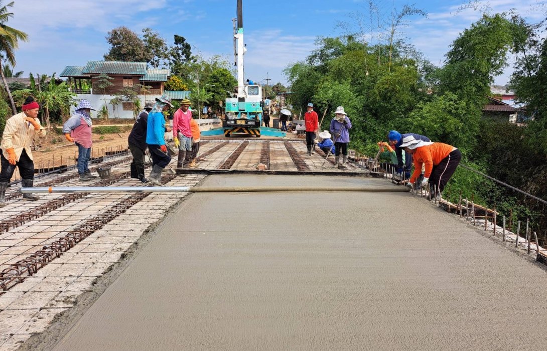 เชื่อมต่อ 2 ฝั่งน้ำ ทช.สร้างสะพานข้ามแม่น้ำยม จ.สุโขทัย คาดแล้วเสร็จปี 68