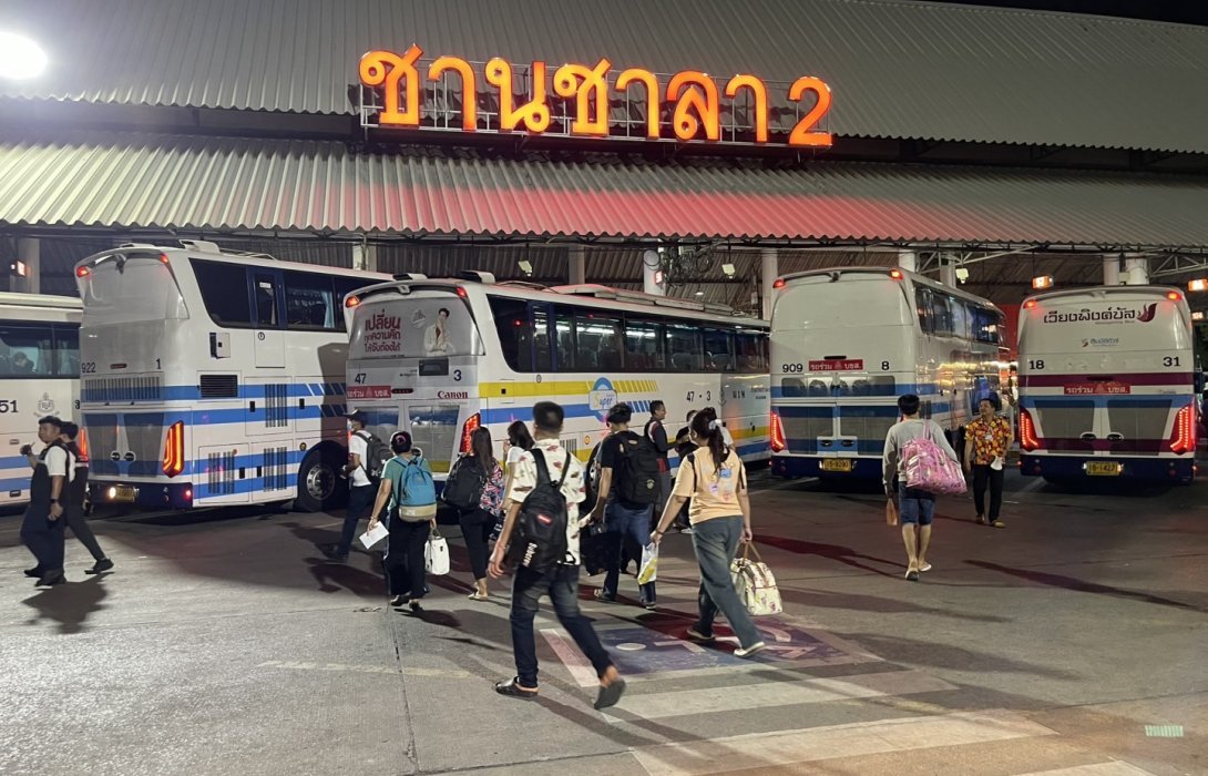 บขส. นิวไฮ 1.6 แสนคน คาดวันนี้เข้าสู่ปกติ