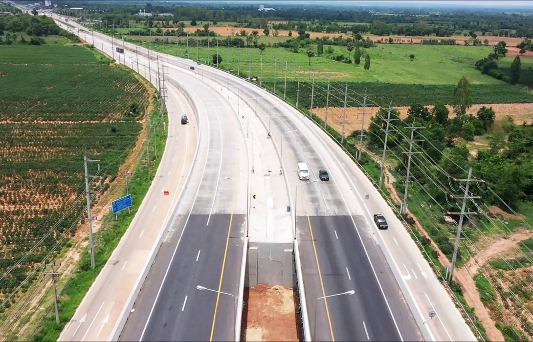 ทล.เปิดใช้ทางหลวงหมายเลข 24 สายแยกปักธงชัย - แยกโชคชัย จ.นครรราชสีมา หนุนโครงข่ายคมนาคมภาคตะวันออกเฉียงเหนือ