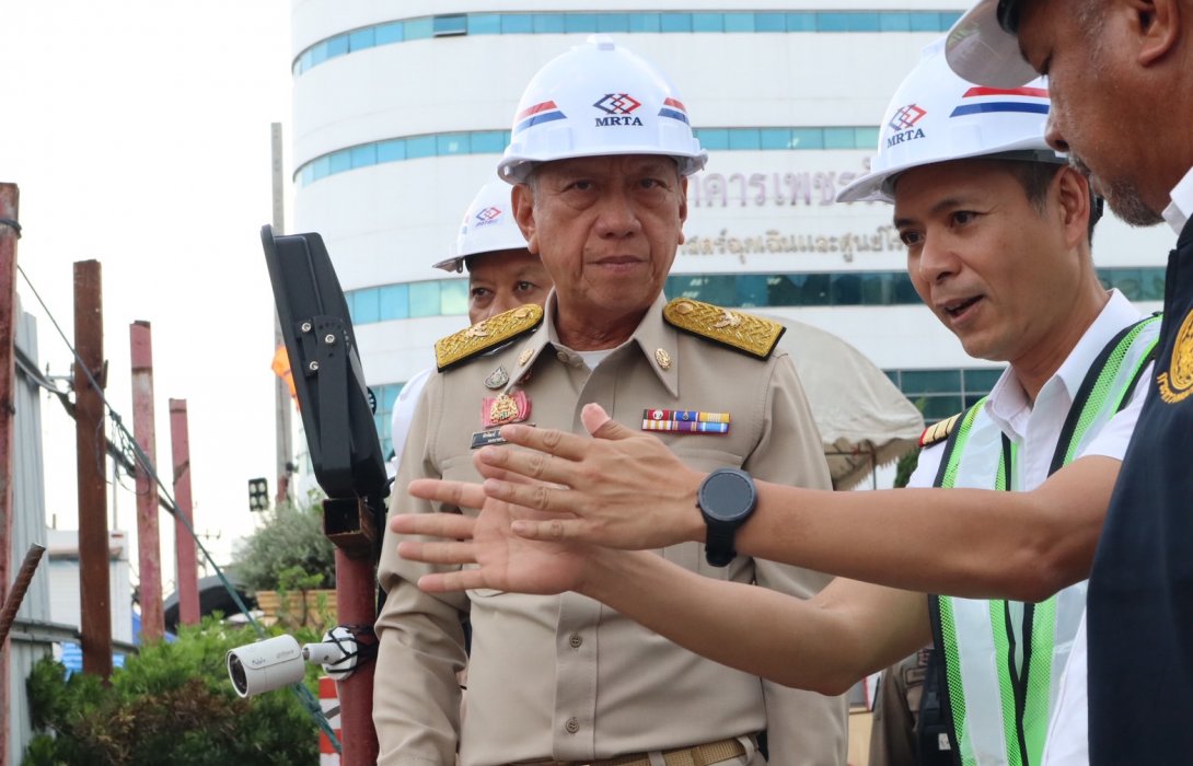 “พิพัฒน์” ลงพื้นที่ติดตามความคืบหน้าการแก้ไขถนนสามเสนทรุด หลังเริ่มรื้ออาคาร สน.สามเสน ย้ำต้องดำเนินการภายใต้หลักความปลอดภัยสูงสุด