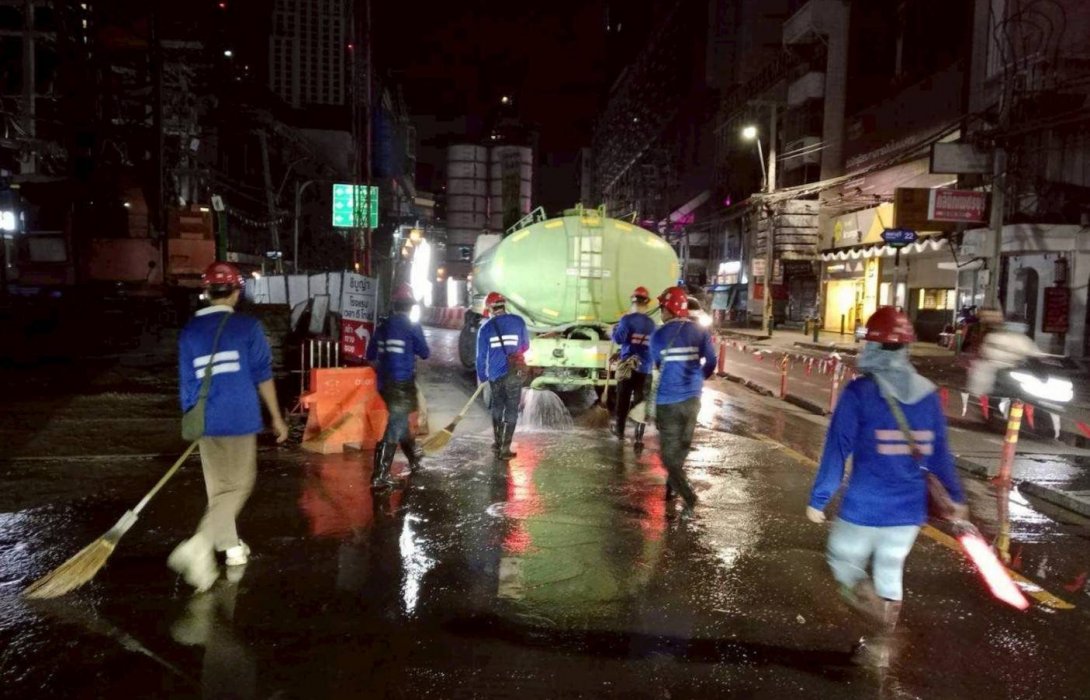 รฟม. คุมเข้ม ลุยตรวจกลางคืน ลดผลกระทบสิ่งแวดล้อม การก่อสร้างโครงการรถไฟฟ้าสายสีส้มฯ