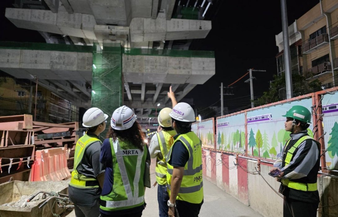 รฟม. ลงพื้นที่ตรวจสอบการดำเนินงานลดผลกระทบด้านสิ่งแวดล้อมในพื้นที่ก่อสร้างในช่วงเวลากลางคืน โครงการรถไฟฟ้าสายสีม่วง ช่วงเตาปูน - ราษฎร์บูรณะ (วงแหวนกาญจนาภิเษก)