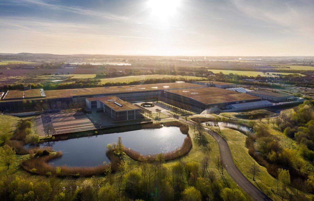  โรลส์-รอยซ์ มอเตอร์ คาร์ส กับ 116 ปี บนเส้นทางประวัติศาสตร์อันโดดเด่น