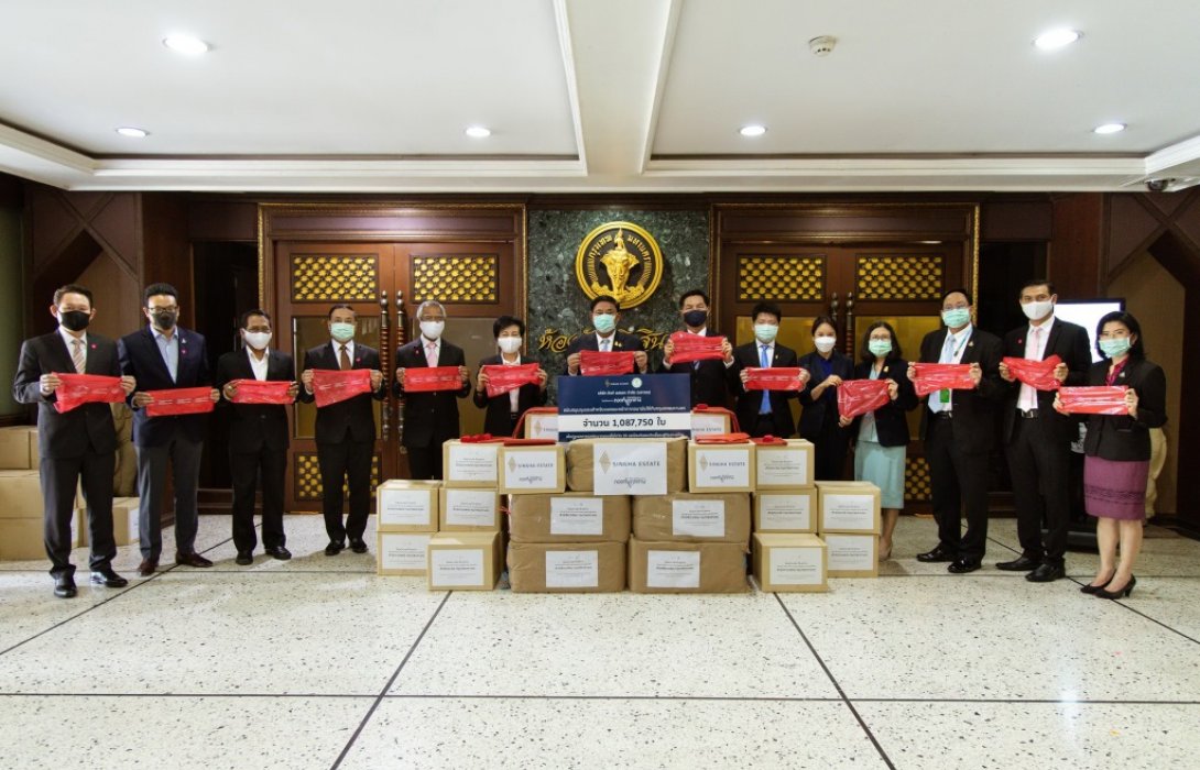 สิงห์ เอสเตท ส่งมอบ “ถุงแดง” ให้กับกรุงเทพมหานคร สนับสนุนการแยกขยะติดเชื้ออย่างปลอดภัย