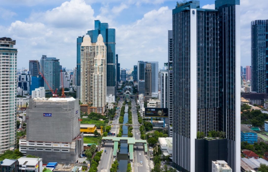 เสน่ห์ย่าน Real CBD “สาทร” มนต์สะกดคนเมืองสู่ชีวิตเหนือระดับที่ “ไนท์บริดจ์ ไพร์ม สาทร”