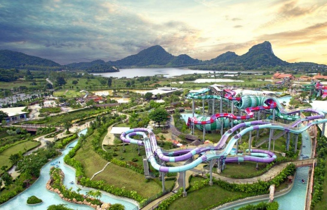 สวนน้ำรามายณะ ตอบแทนนักรบชุดกาวน์ เปิดให้บุคลาการทางการแพทย์เข้าฟรีถึงสิ้นปี 2563