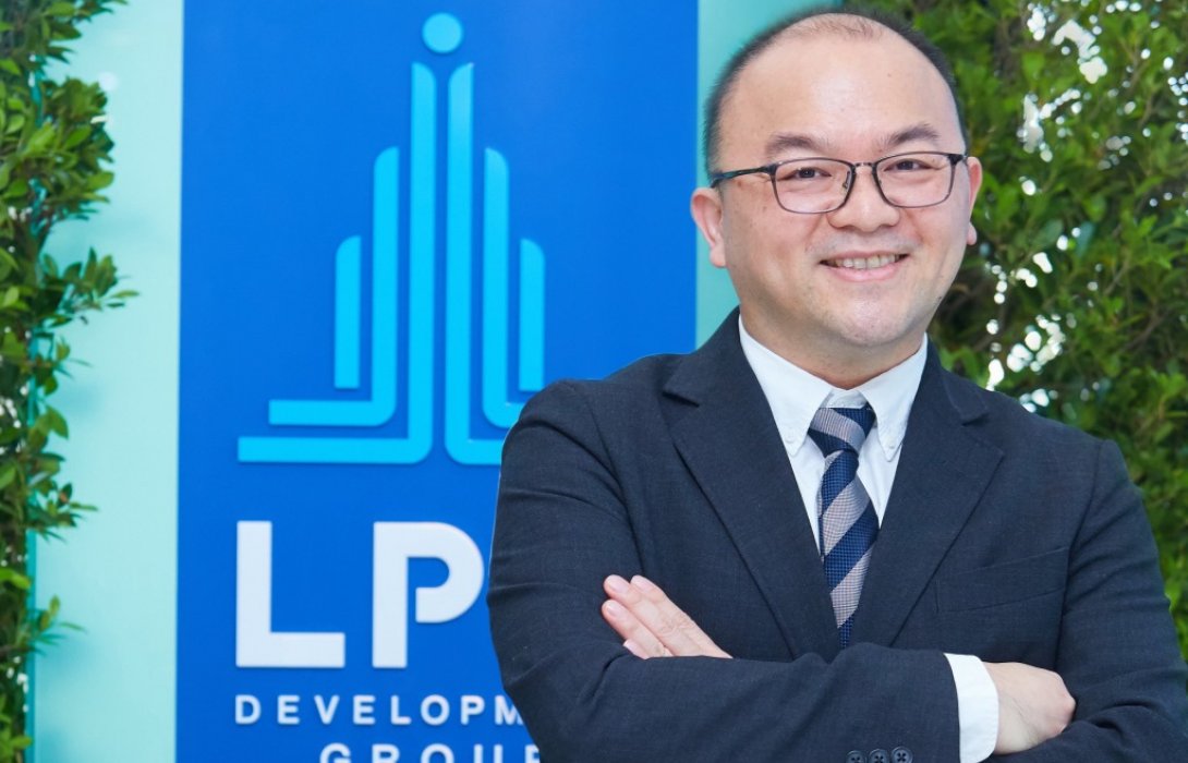 ลุมพินี วิสดอมฯ ระบุ สถานีชาร์จรถยนต์ไฟฟ้าเป็นอุปกรณ์พื้นฐานในโครงการอสังหาฯตอบโจทย์การใช้รถยนต์ไฟฟ้า