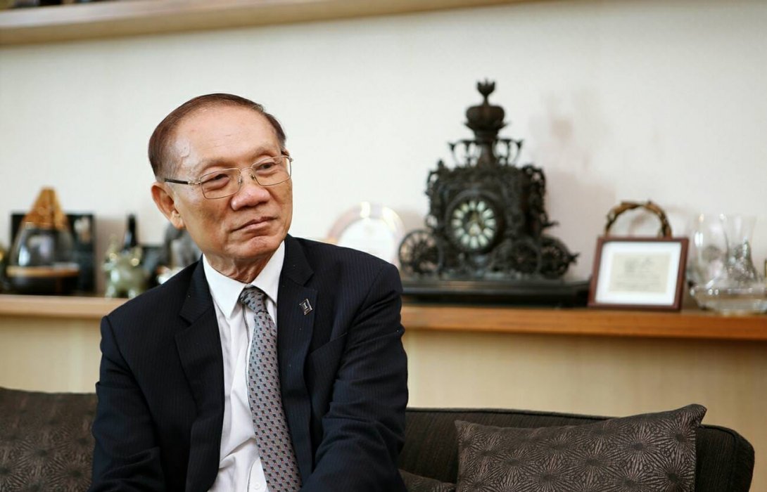 เจ้าสัว บิ๊กอสังหาฯ เปิดใจขายบ้าน - ที่ดินให้ต่างชาติ = 