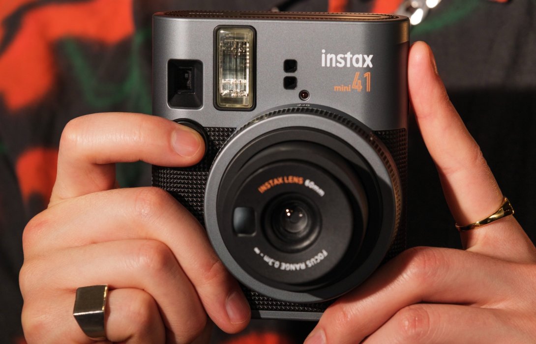 ฟูจิฟิล์ม เปิดตัว instax mini 41 กล้องอินสแตนท์อนาล็อกดีไซน์ทันสมัย ใช้งานง่าย หนึ่งในไอเทมแฟชั่นที่ต้องมี