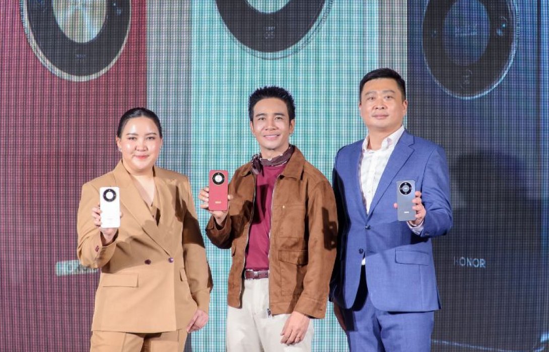 HONOR เปิดตัว ‘HONOR X9d 5G’ สมาร์ตโฟนสุดแกร่ง แบตฯ ใหญ่สุดในตลาด พร้อมตอบแทนลูกค้าส่งท้ายปี! มอบสิทธิ์เป็นผู้โชคดีรับ Mercedes-Benz C 350e AMG Dynamic