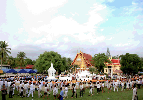 ห่มผ้าเจดีย์ดาธุ สัมผัสศรัทธาคน 2 แผ่นดิน