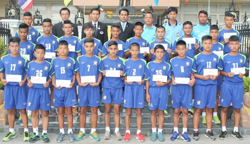 มูลนิธิมิราเคิลออฟไลฟฯเปิดตัวนักเตะทีมชาติอายุ14ปีลุยอิหร่าน